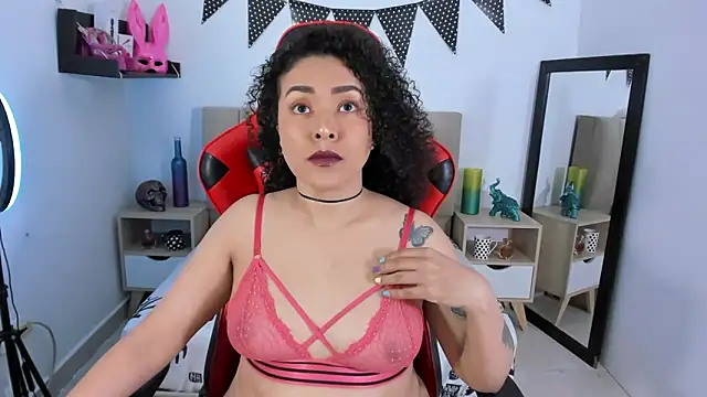 Zoe Gruber online show from December 2024 11:36:02 PM