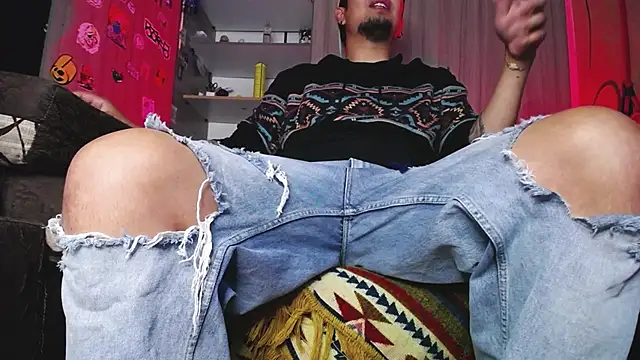 zacwatson  online show from September 2025 02:02:01 AM