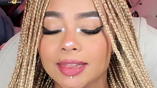 conny  curly online show from January 2025 04:35:01 PM