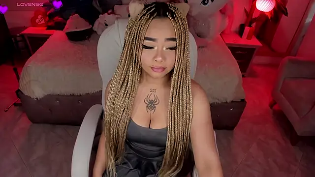 conny  curly online show from March 2025 12:51:01 PM