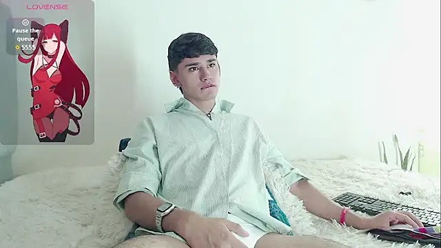 Snapshot of juan_stiven chatting on July 2026 01:49:01 PM juan stiven online show from July 2026 01:49:01 PM