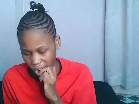 SexxyTerry online show from October 2025 03:00:01 PM