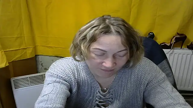 Snapshot of wLESLYMOSw chatting on February 2025 03:27:01 PM wLESLYMOSw online show from February 2025 03:27:01 PM