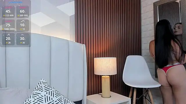 Julietasantos   online show from February 2026 07:43:02 PM