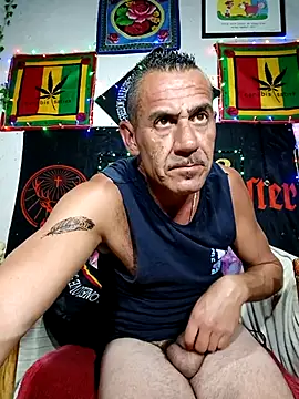 Snapshot of Bbboy42 chatting on February 2025 09:25:02 PM Bbboy42 online show from February 2025 09:25:02 PM