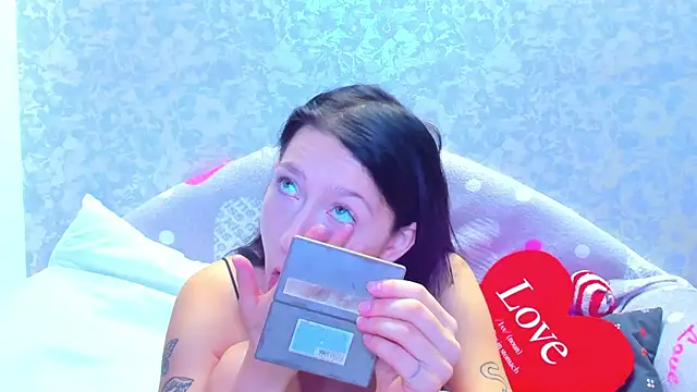 Vanessa Florence online show from October 2025 12:55:02 AM