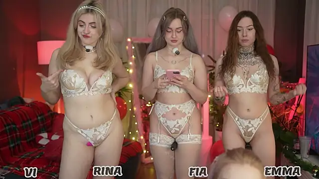 your favoritegirls online show from December 2025 02:51:02 AM