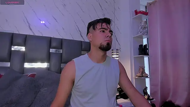 PittAndLunaa online show from February 2026 12:28:02 PM