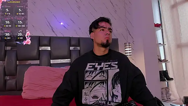 PittAndLunaa online show from April 2026 12:16:02 PM