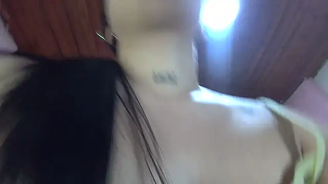 white sexy  online show from March 2025 11:20:01 PM