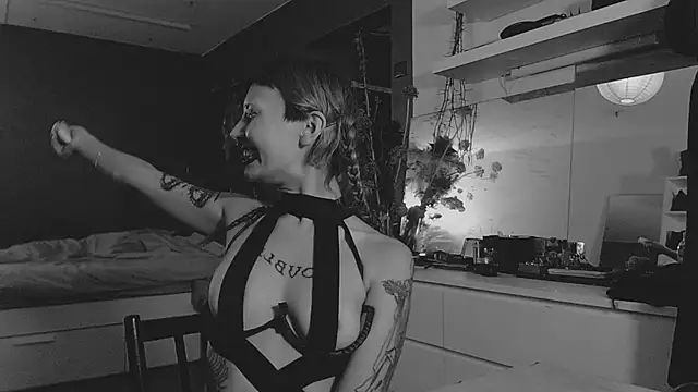 god x girl online show from December 2024 07:26:02 PM