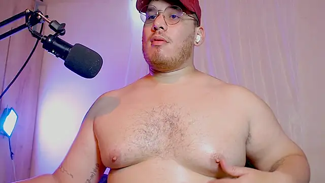 anotherbigboy  online show from December 2024 09:06:01 PM