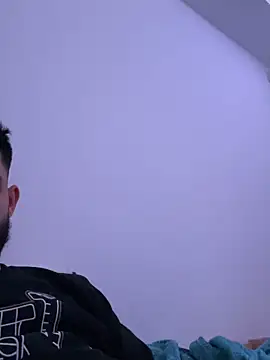 Furko 33 online show from December 2025 08:16:02 PM