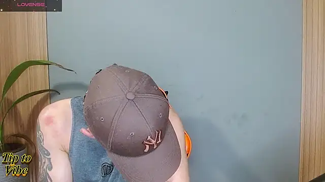 Mr WhiteCock online show from November 2025 07:35:02 PM