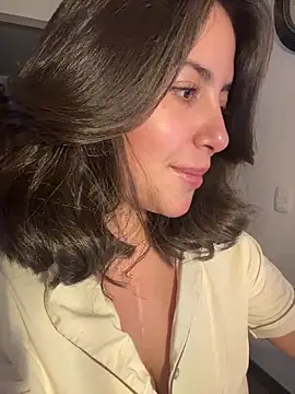 Snapshot of sukhakunis1 chatting on February 2026 06:03:01 AM sukhakunis1 online show from February 2026 06:03:01 AM