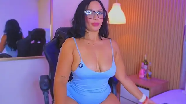 Dakota diaz  online show from March 2026 07:41:02 PM