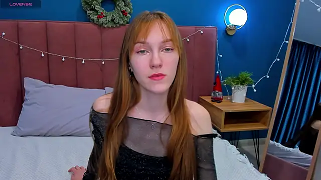 VanillaKelly online show from December 2024 04:22:02 AM