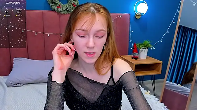 VanillaKelly online show from December 2024 04:43:01 AM