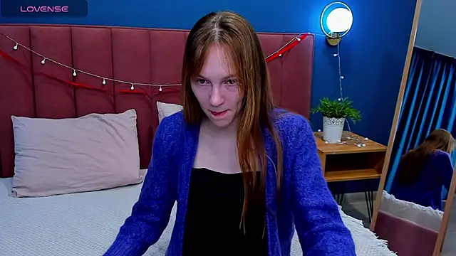 VanillaKelly online show from February 2025 12:38:02 AM