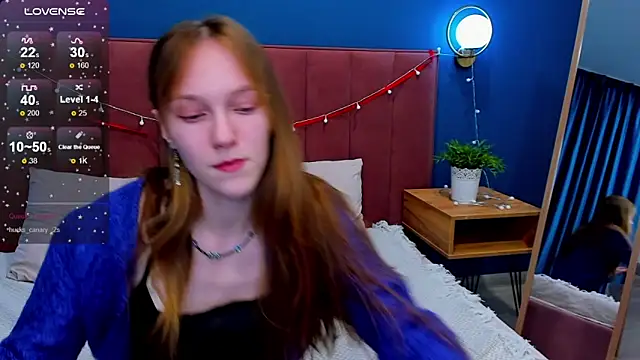 VanillaKelly online show from February 2025 06:51:02 AM