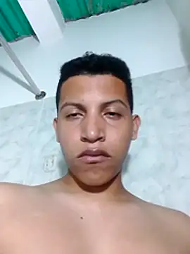 Fuenmayor40 online show from December 2025 06:52:01 AM