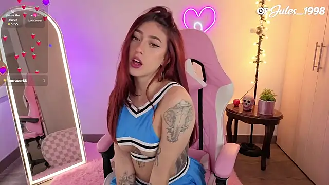 violet ch online show from April 2026 08:31:01 PM