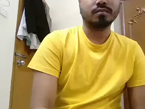 desiboyasif online show from October 2025 05:53:02 PM