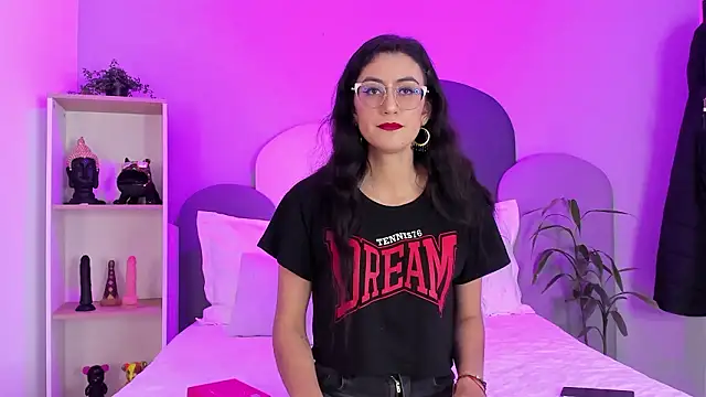 SophieGomez22 online show from March 2026 11:35:01 AM