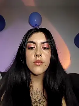 Mazikeen-- online show from April 2026 11:24:01 PM