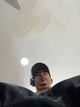 DanielGomez9 online show from January 2025 04:23:02 PM