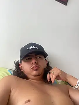 Snapshot of DanielGomez9 chatting on July 2026 02:53:01 PM DanielGomez9 online show from July 2026 02:53:01 PM