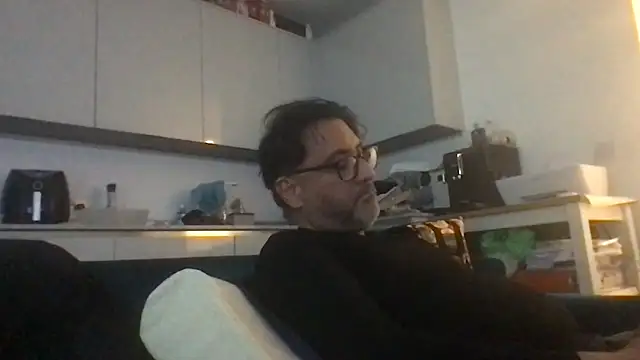 Robin007 online show from October 2025 02:29:01 PM