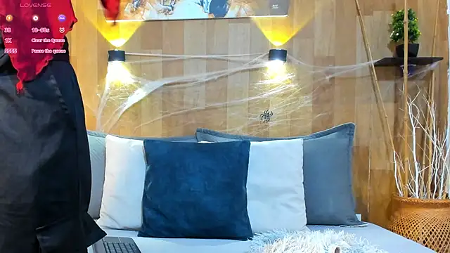 marianaa90 online show from October 2025 02:18:02 PM