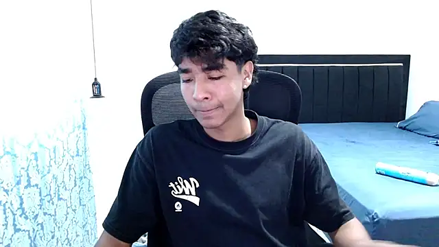 Tyler prince online show from January 2026 09:18:02 PM