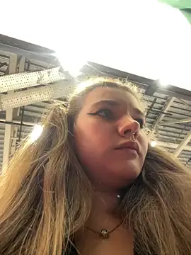 Holy Tereza online show from December 2025 03:08:01 PM