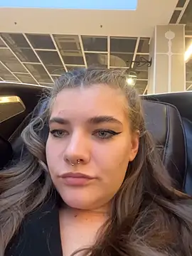 Snapshot of Holy_Tereza chatting on May 2026 03:50:01 PM Holy Tereza online show from May 2026 03:50:01 PM