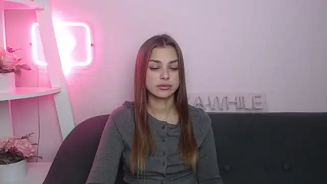 MilanaAngelAs online show from November 2025 08:35:02 PM