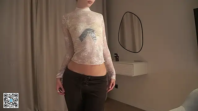 CarmenMoore26 online show from February 2026 09:37:02 PM