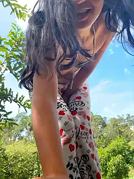 ViolettaSummer online show from February 2026 04:00:01 PM