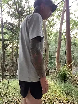 Snapshot of hhhorniee chatting on February 2025 07:38:02 AM hhhorniee online show from February 2025 07:38:02 AM