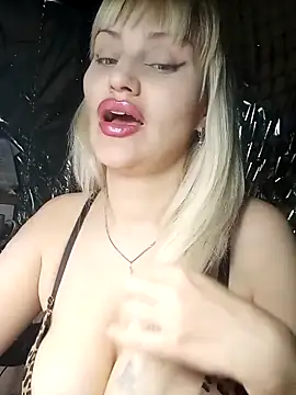 Freya Milf online show from March 2026 08:04:01 AM