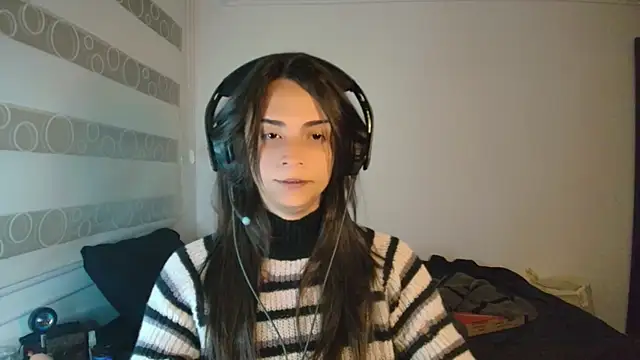 Dollbehavior  online show from October 2025 08:26:02 AM