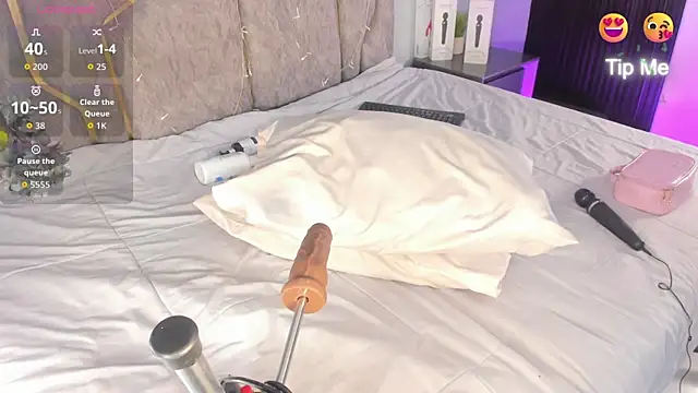 Katejordan online show from December 2025 08:35:01 PM