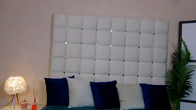 NicoleRosss online show from March 2025 10:18:02 AM