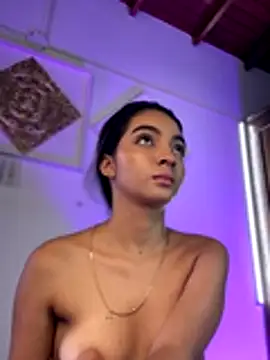 AdelineEvanss online show from December 2024 07:27:02 AM