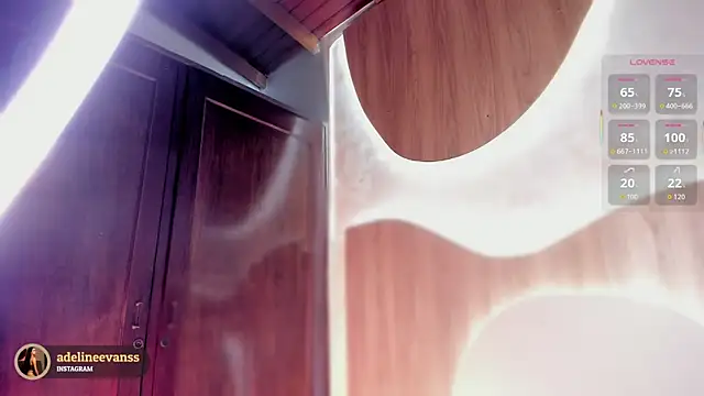 AdelineEvanss online show from November 2025 07:38:01 PM