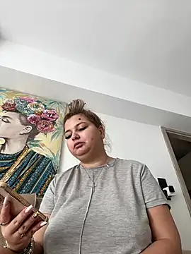 AllysonK online show from March 2025 09:29:01 AM