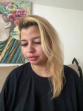 Snapshot of AllysonK chatting on June 2026 10:14:02 AM AllysonK online show from June 2026 10:14:02 AM