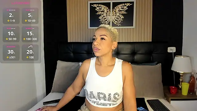 summer night  online show from February 2025 11:31:01 AM