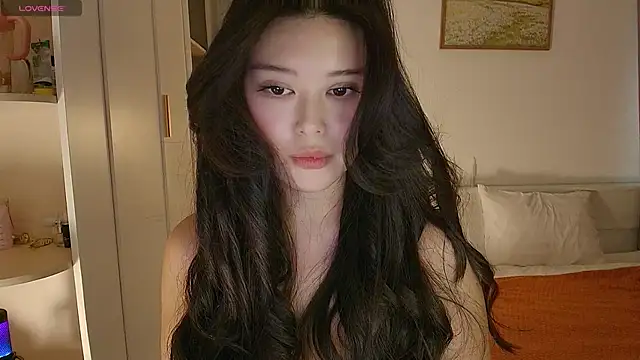 tenderlybaee online show from November 2025 04:35:01 AM